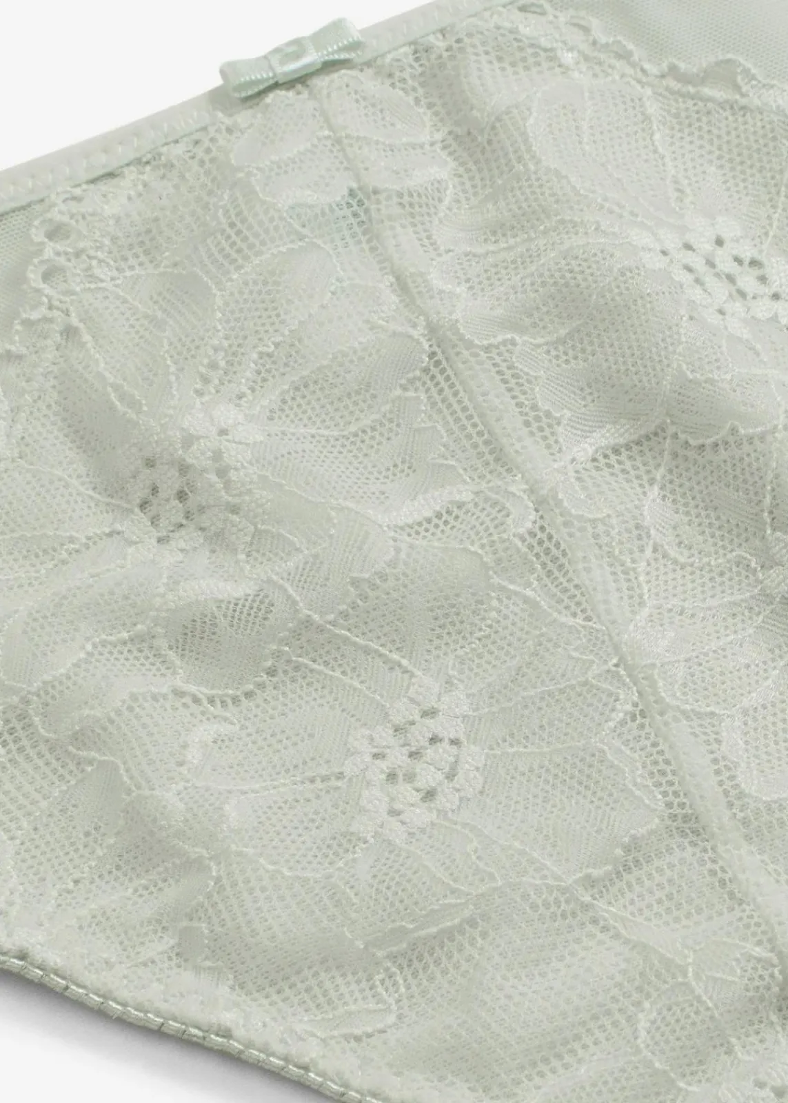 bonprix Wäsche·Dessous|Wäsche·Höschen^Maxislip mit filigraner Spitze hellmenthol