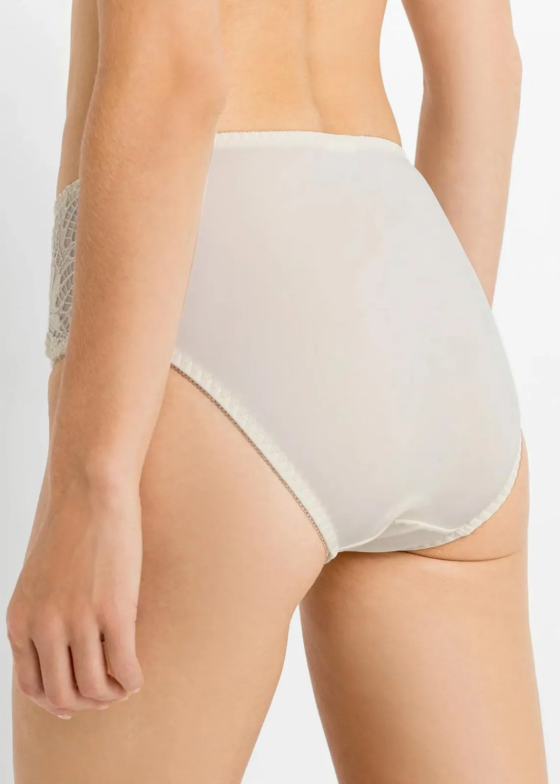 bonprix Wäsche·Höschen|Nachhaltigere Materialien^Maxislip mit Spitze (2er Pack) creme+taupe