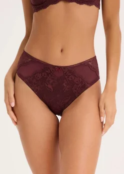 bonprix Wäsche·Dessous|Wäsche·Höschen^Maxislip mit zarter Spitze weinrot