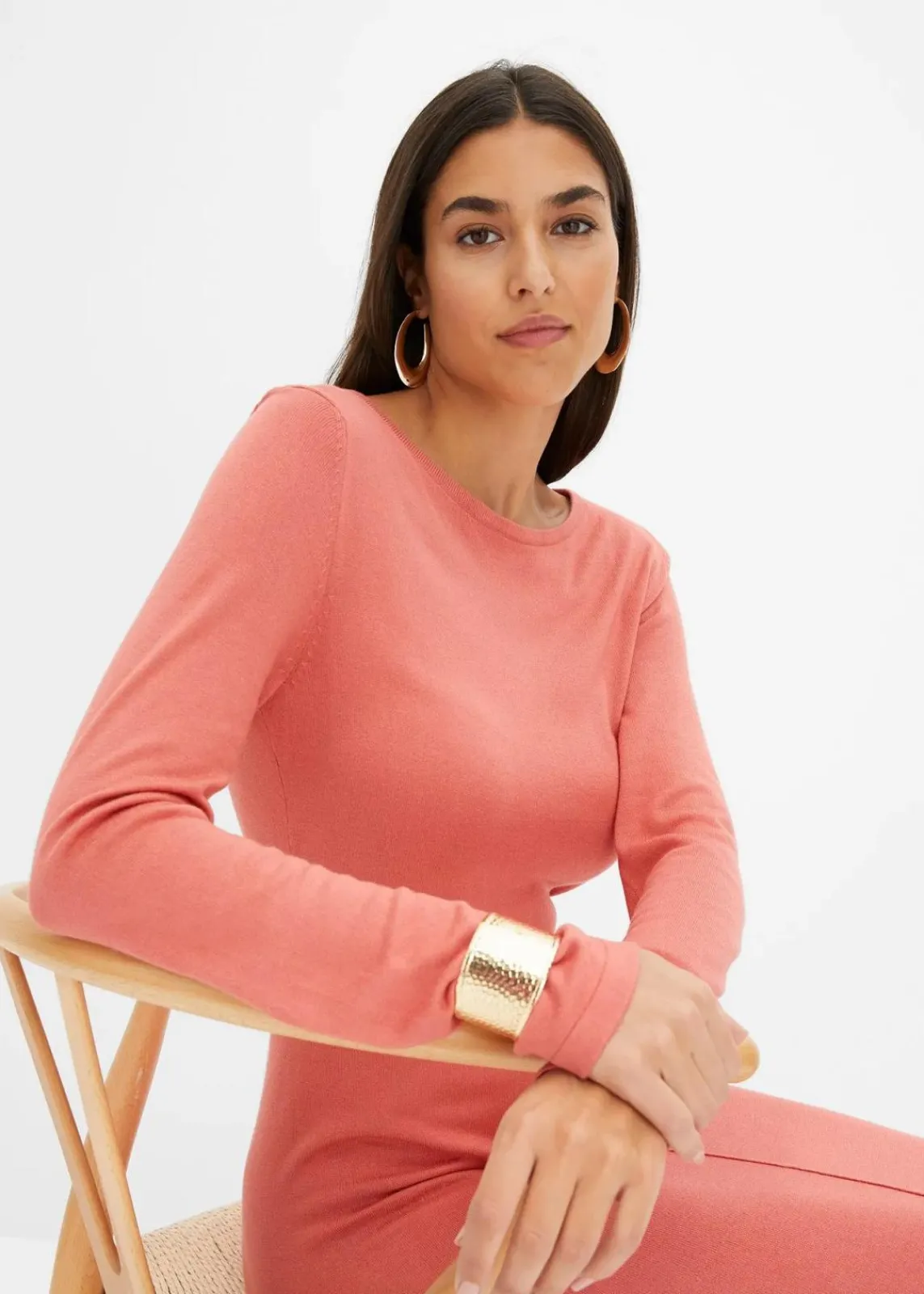 bonprix Kleider|Strickmode^Maxi-Strickkleid aus Viskose-Mix rhabarber