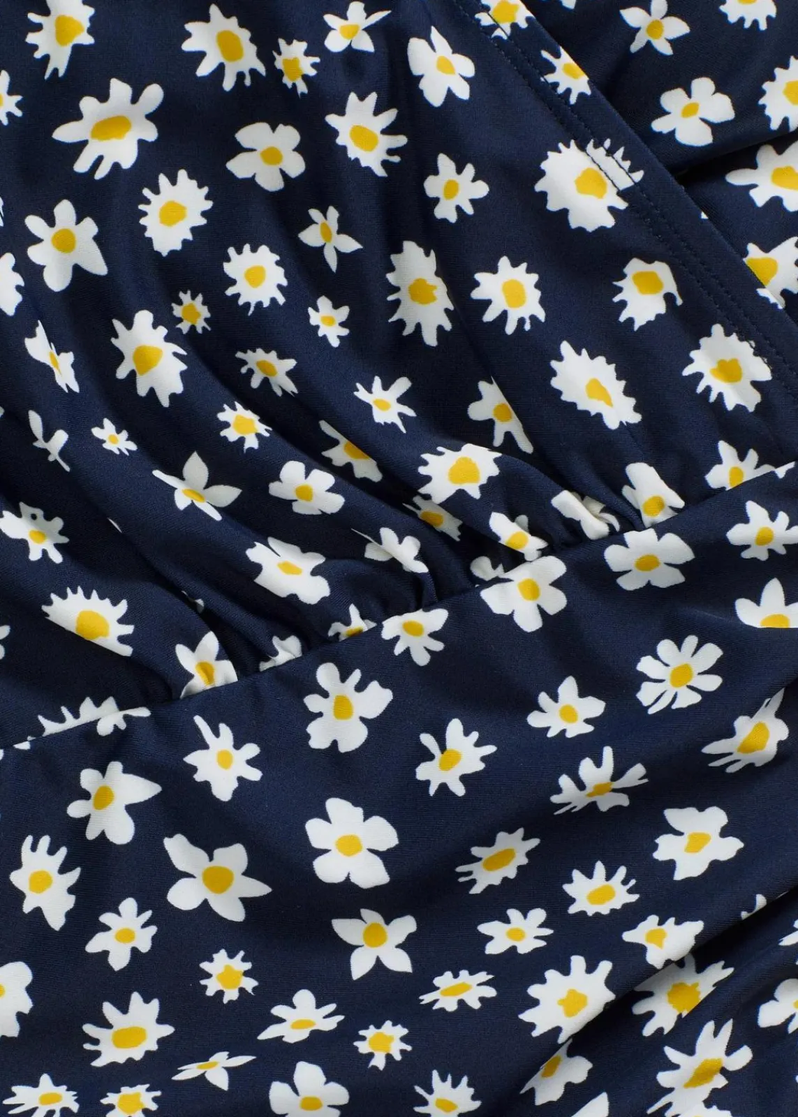 bonprix Nachhaltigere Materialien|Shapewear^Medium Shape-Badeanzug in Wickel-Optik dunkelblau floral