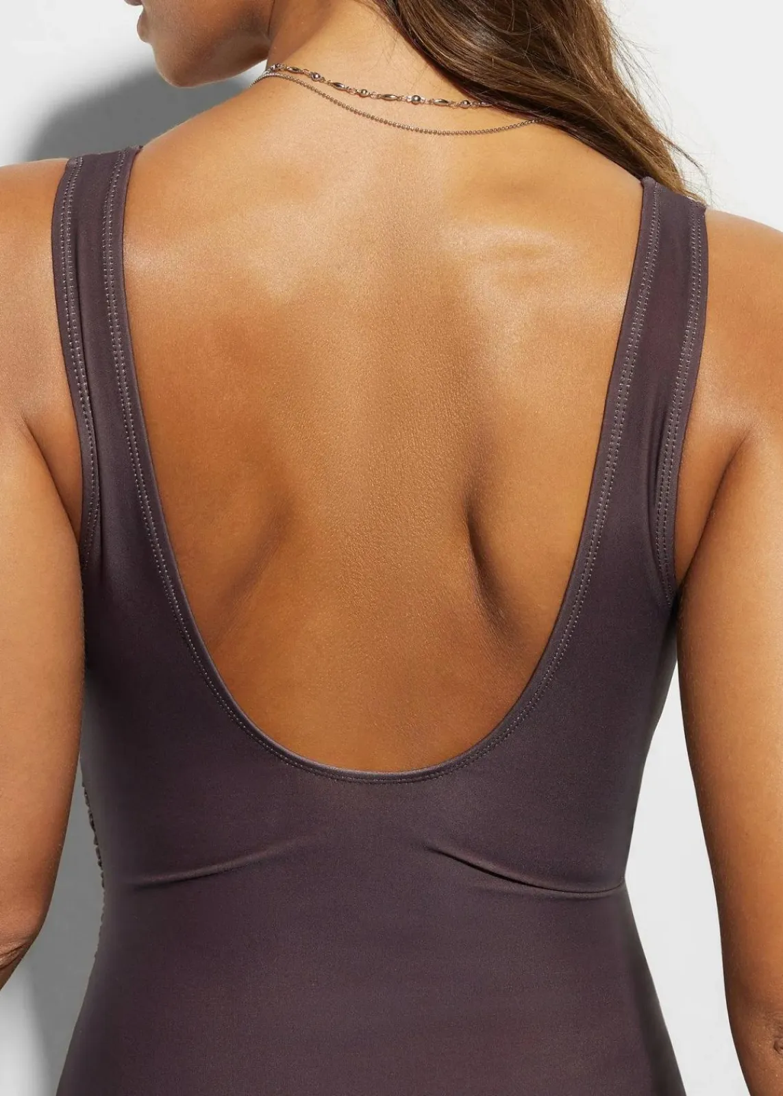 bonprix Nachhaltigere Materialien|Shapewear^Medium Shape-Badeanzug in Wickeloptik braun