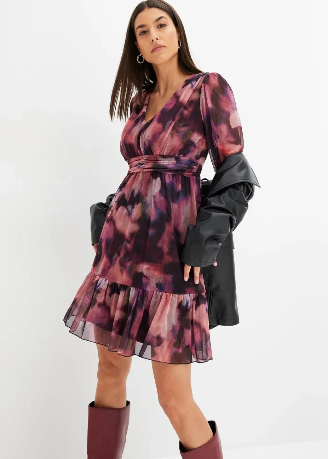 bonprix Kleider|Bekleidung·Pullover & Strickjacken^Mesh-Kleid rosa/schwarz bedruckt