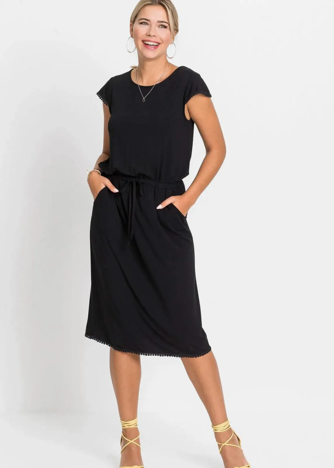 bonprix Nachhaltigere Materialien^Midi-Jerseykleid aus nachhaltiger Viskose mit Elasthan schwarz