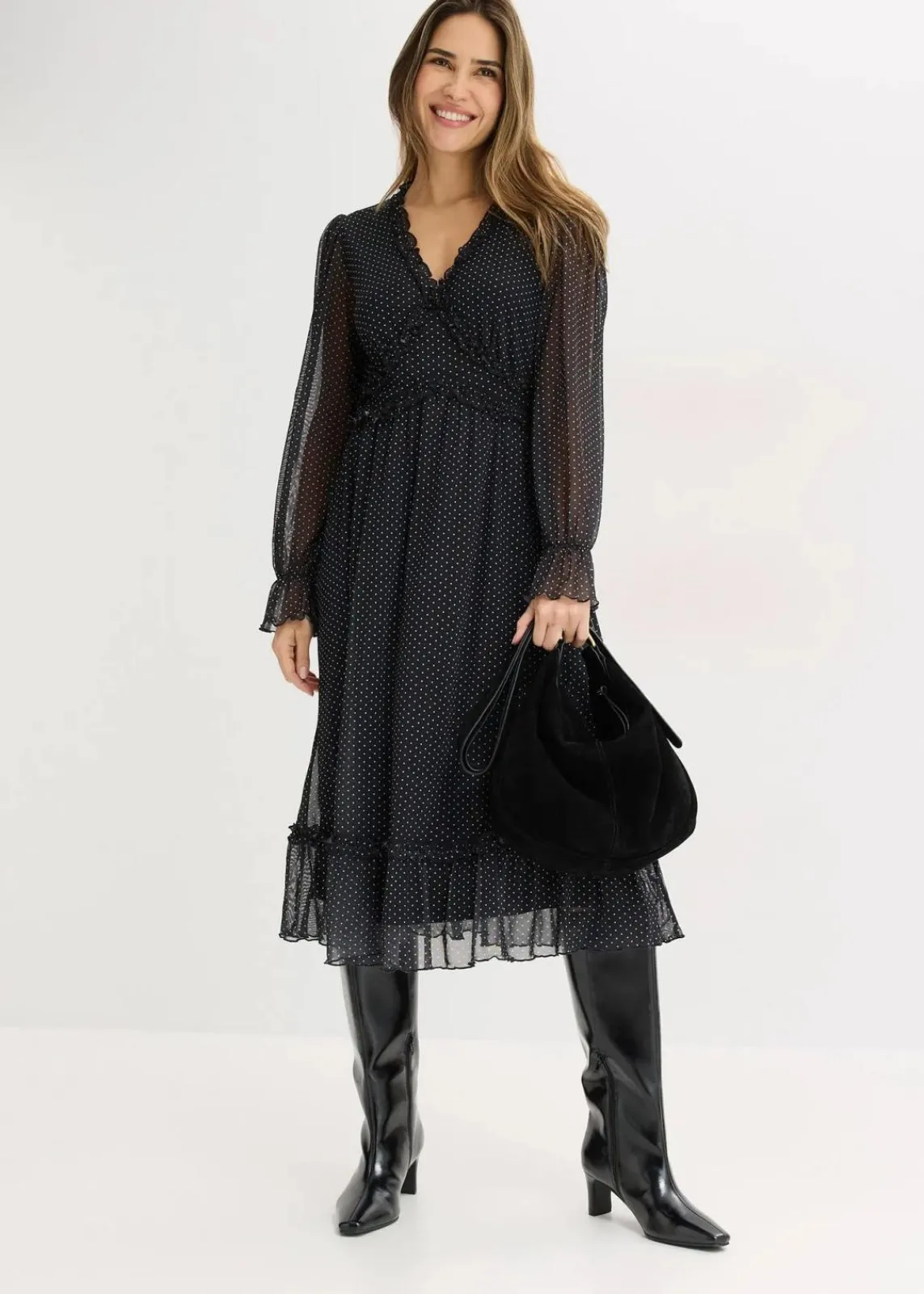 bonprix Bekleidung·Pullover & Strickjacken|Nachhaltigere Materialien^Midikleid schwarz mit weiß gepunktet