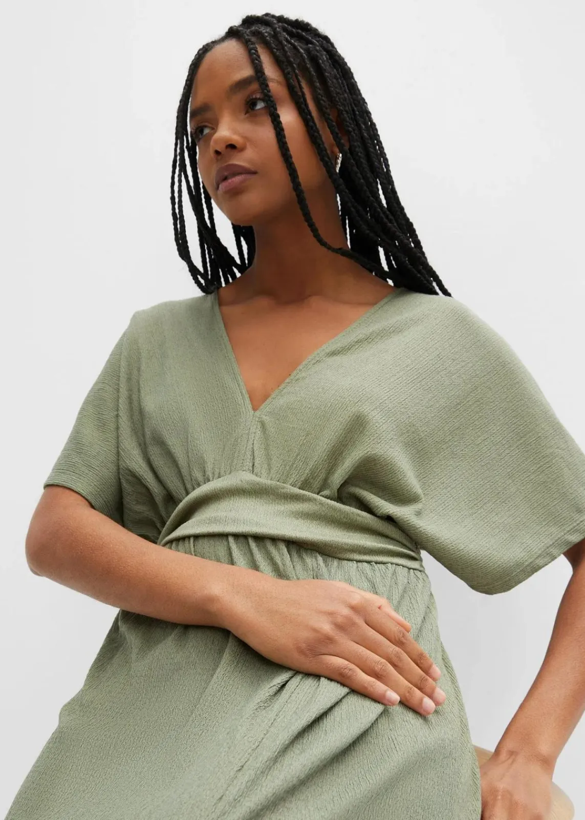bonprix Bekleidung·Pullover & Strickjacken|Kleider^Midikleid oliv