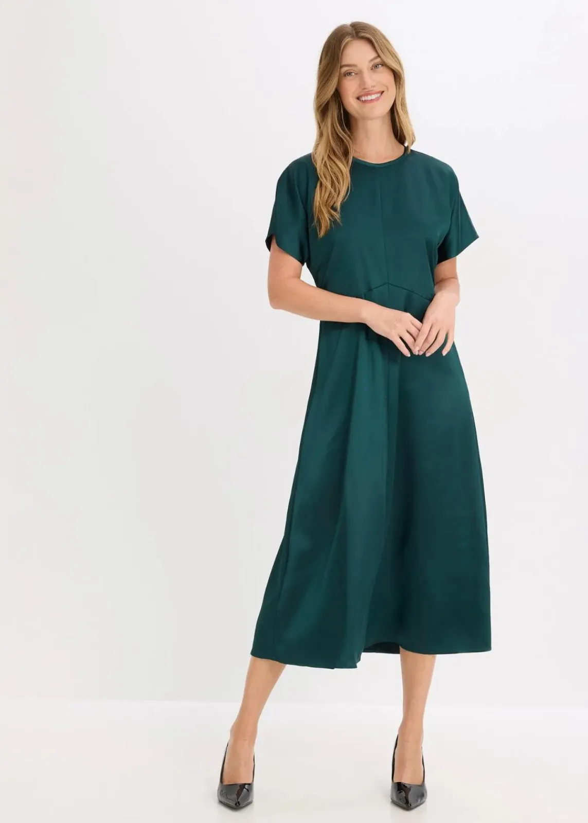 bonprix Nachhaltigere Materialien|Kleider^Midikleid tiefgrün