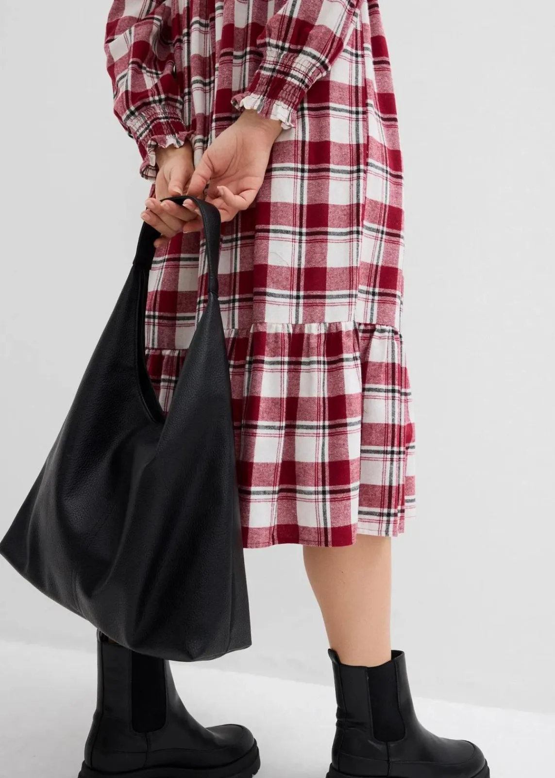 bonprix Kleider|Bekleidung·Pullover & Strickjacken^Midikleid aus Flanell pflaumenrot kariert
