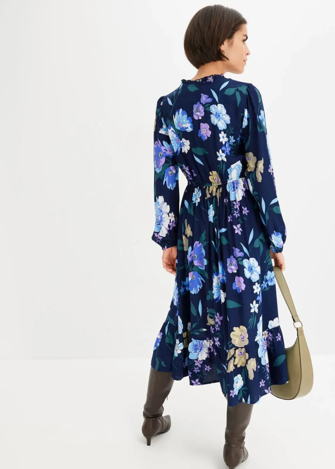 bonprix Kleider|Nachhaltigere Materialien^Midikleid aus fließender Viskose dunkelblau