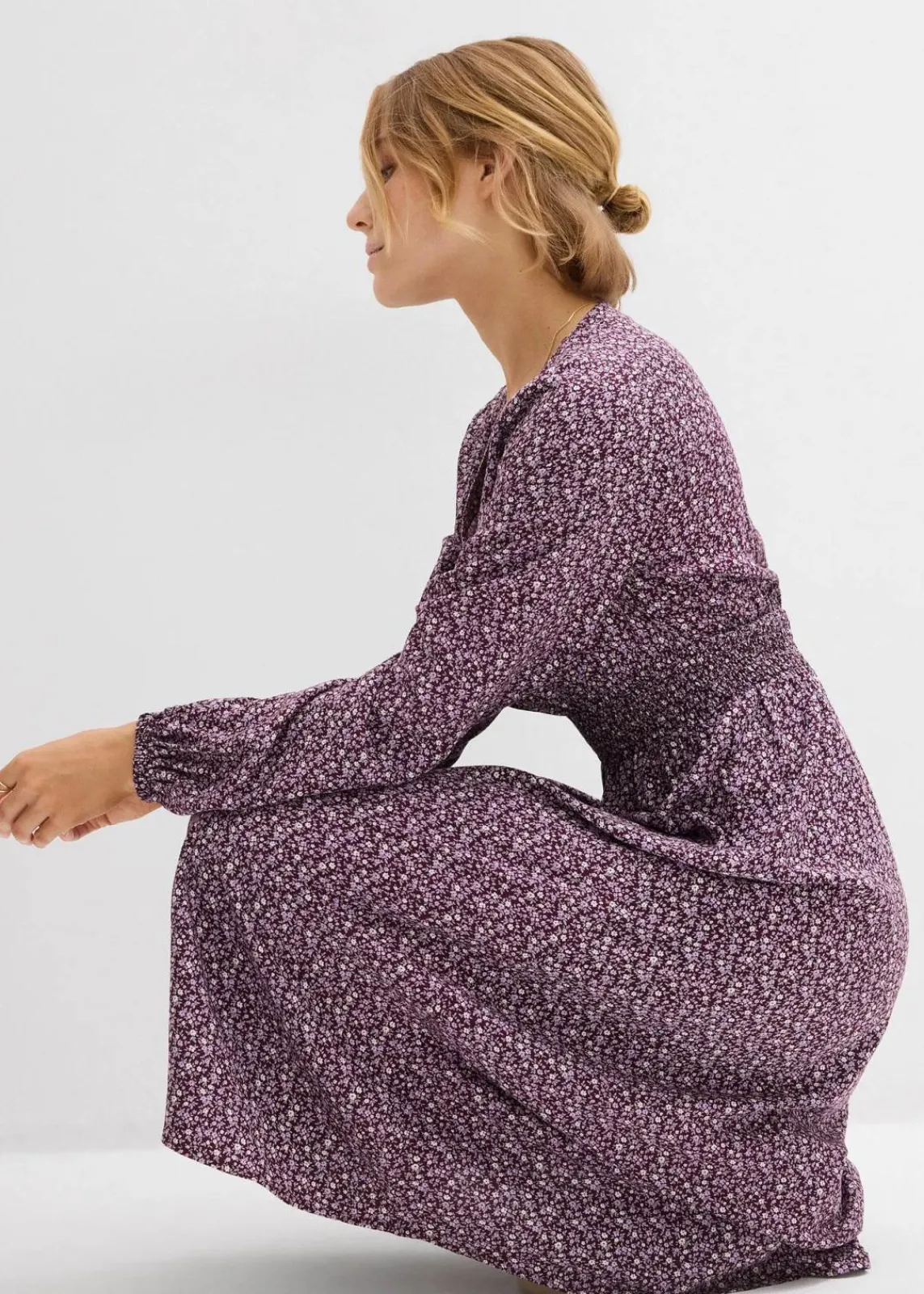 bonprix Kleider|Bekleidung·Pullover & Strickjacken^Midikleid aus fließender Viskose weinrot bedruckt