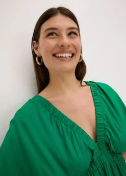 bonprix Bekleidung·Pullover & Strickjacken|Kleider^Midikleid aus fließender Viskose grün