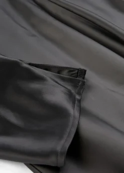 bonprix Bekleidung·Pullover & Strickjacken|Kleider^Midikleid aus glänzendem Satin anthrazit