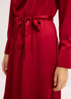 bonprix Nachhaltigere Materialien|Kleider^Midikleid aus glänzendem Satin chillirot