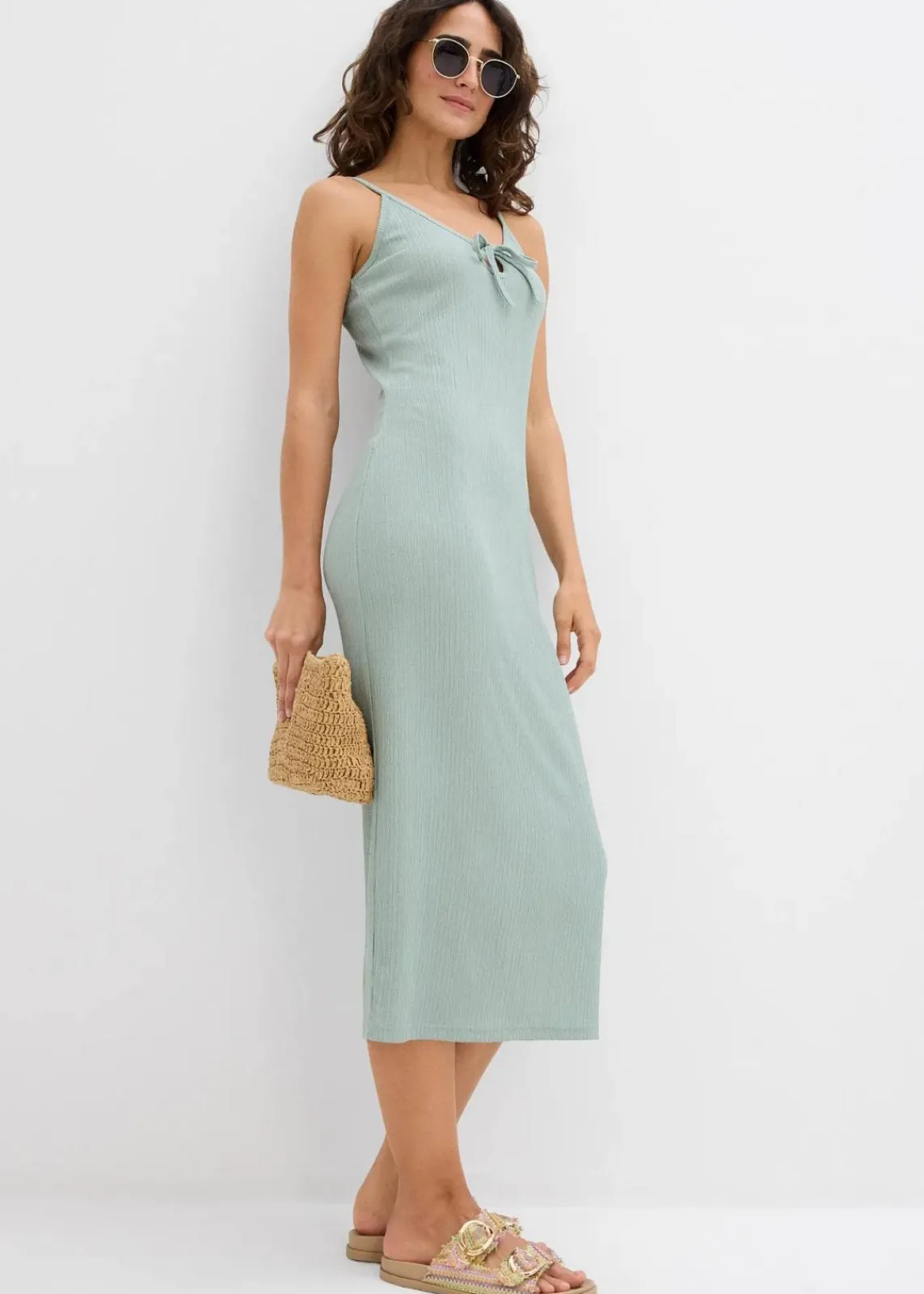 bonprix Kleider|Nachhaltigere Materialien^Midikleid aus leichtem Crêpe rauchgrün
