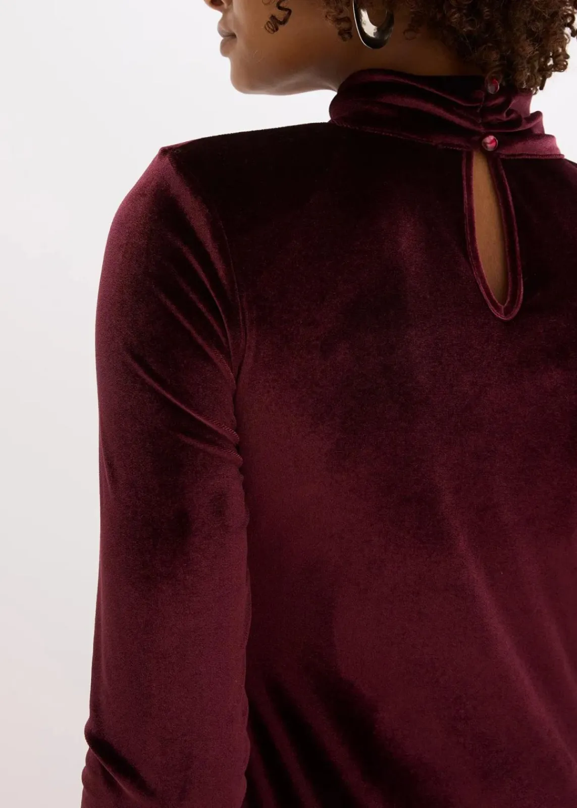 bonprix Bekleidung·Pullover & Strickjacken|Kleider^Midikleid aus softem Samt bordeaux