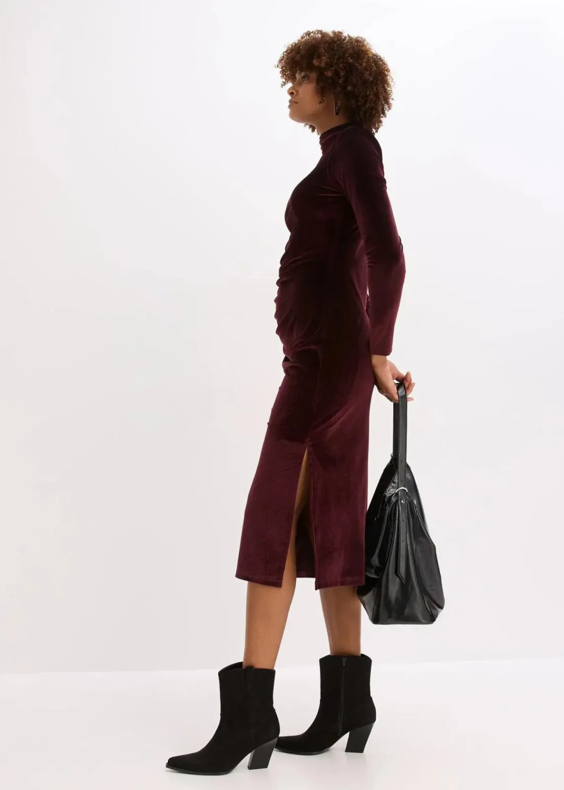 bonprix Bekleidung·Pullover & Strickjacken|Kleider^Midikleid aus softem Samt bordeaux