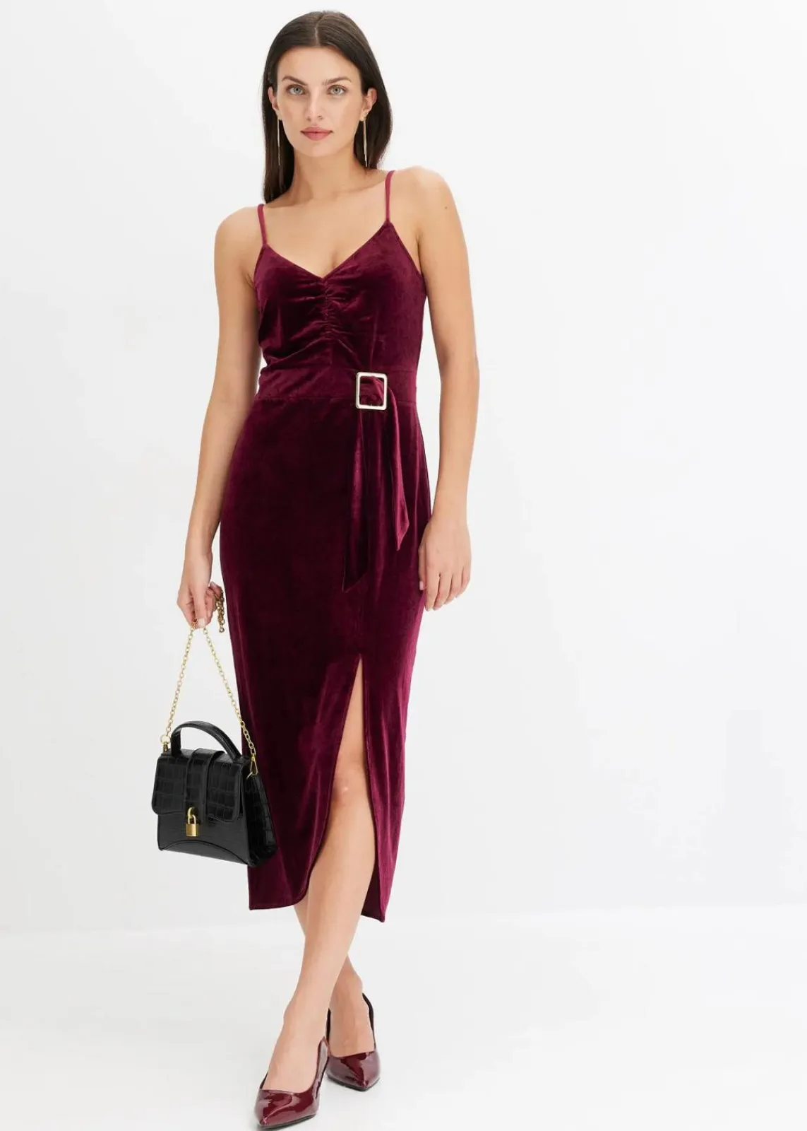 bonprix Kleider^Midikleid aus softem Samt mit Spaghetti-Trägern dunkelrot