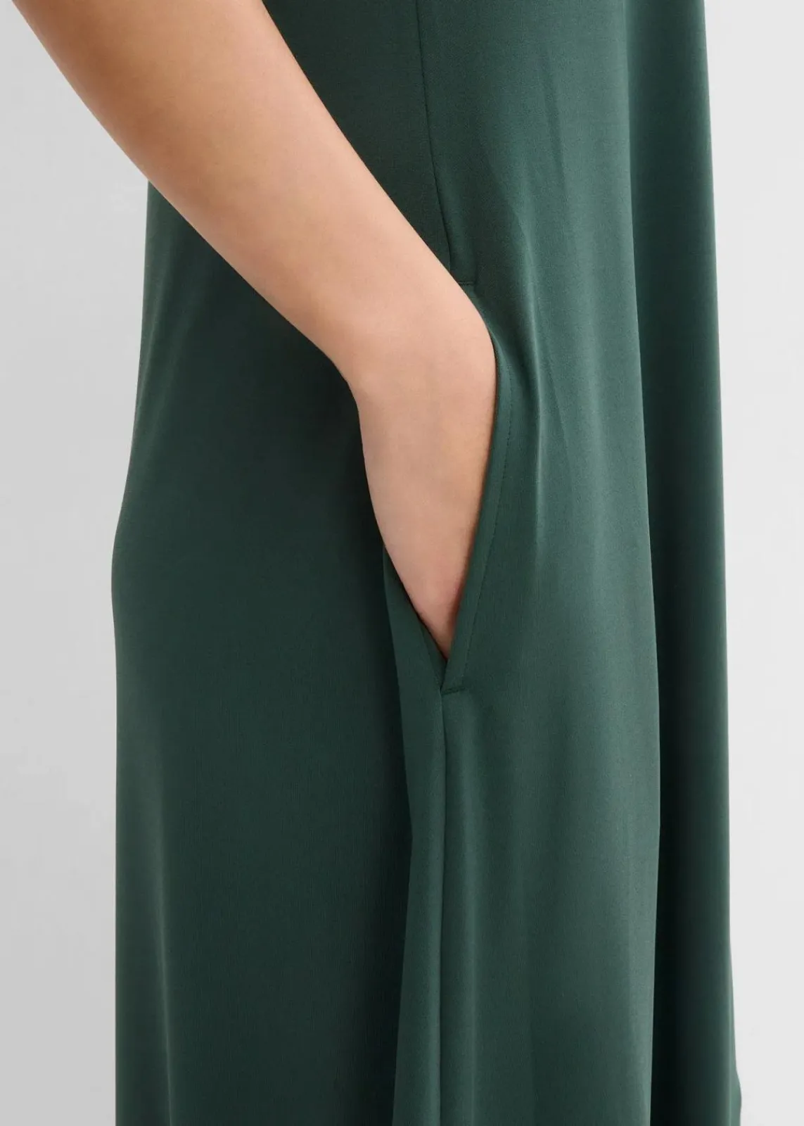 bonprix Kleider^Midikleid in A-Linie schattengrün