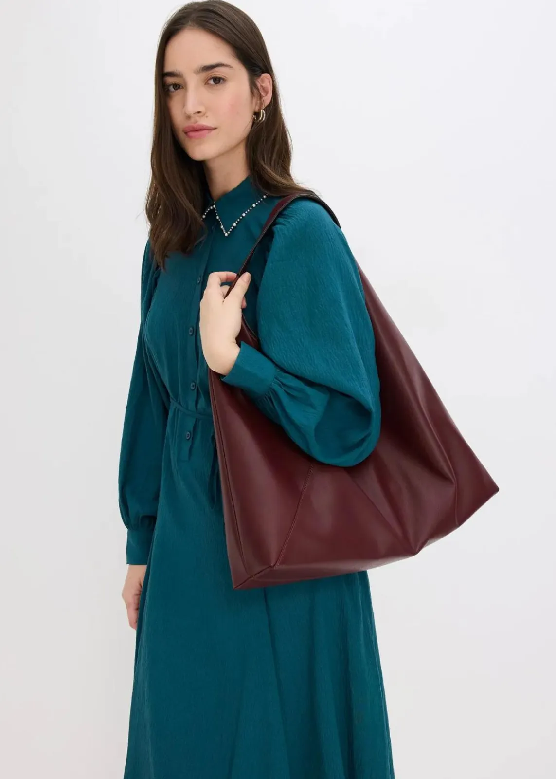 bonprix Kleider|Bekleidung·Pullover & Strickjacken^Midikleid mit Perlen Applikation dunkelpetrol
