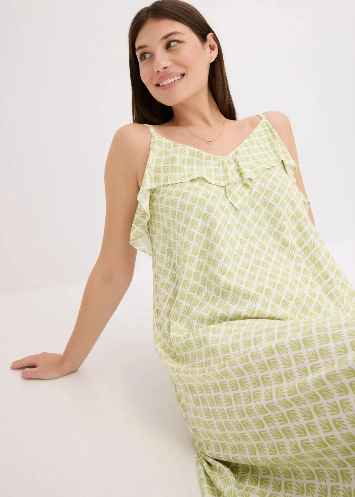 bonprix Bekleidung·Pullover & Strickjacken|Kleider^Midikleid mit Rüsche mattpistazie bedruckt
