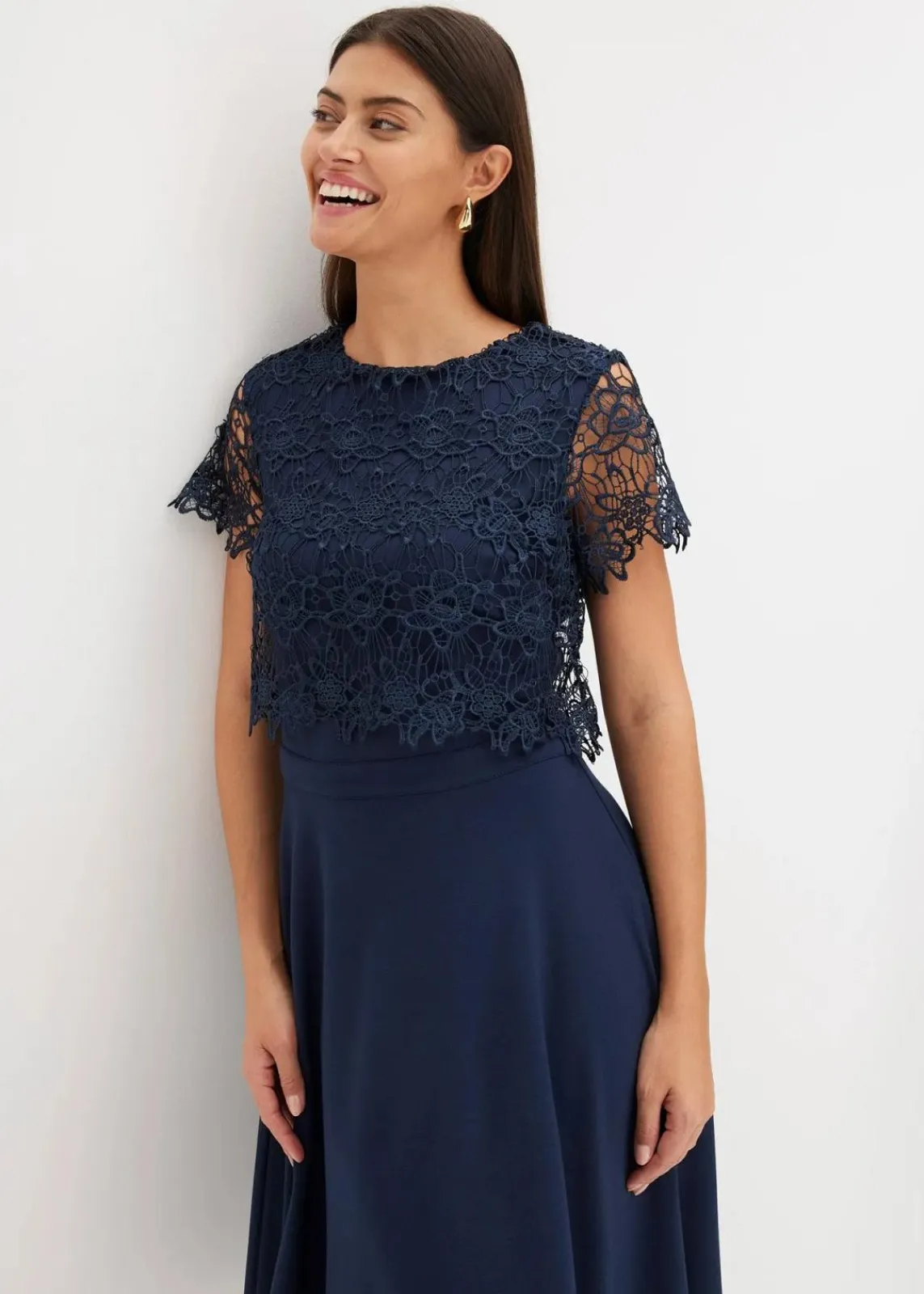 bonprix Festliche Mode|Kleider^Midikleid mit Spitze dunkelblau