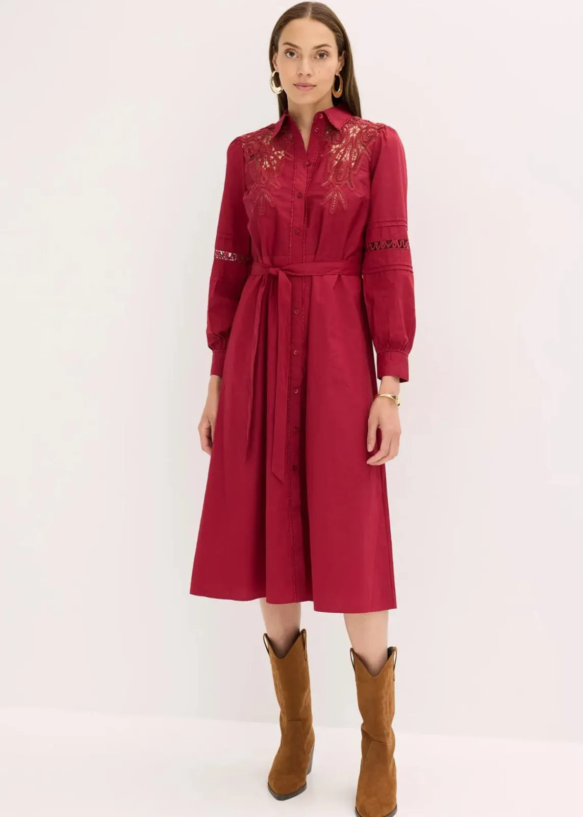 bonprix Kleider^Midikleid mit Spitzeneinsatz aus Baumwolle pflaumenrot