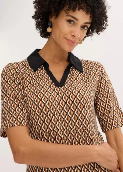 bonprix Bekleidung·Pullover & Strickjacken|Kleider^Midi-Polokleid mokkabraun/schwarz graphisch bedruckt
