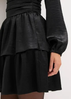 bonprix Nachhaltigere Materialien|Kleider^Minikleid schwarz