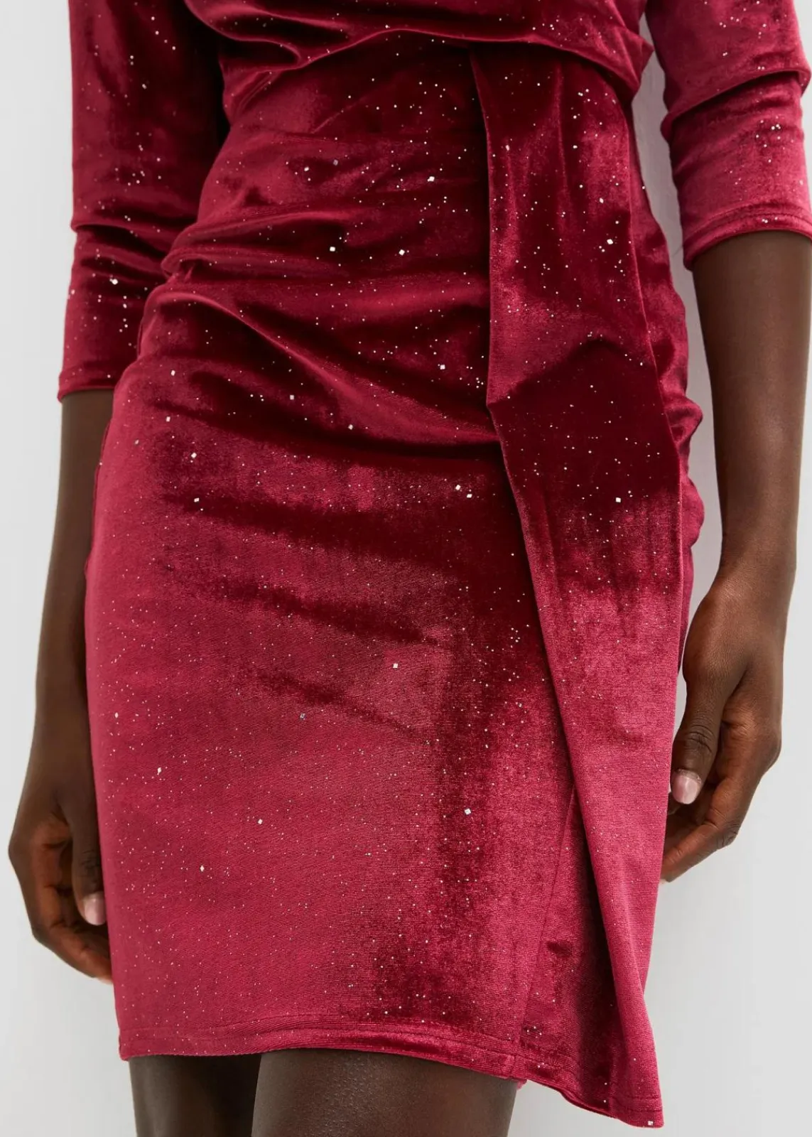 bonprix Kleider|Bekleidung·Pullover & Strickjacken^Minikleid dunkelrot
