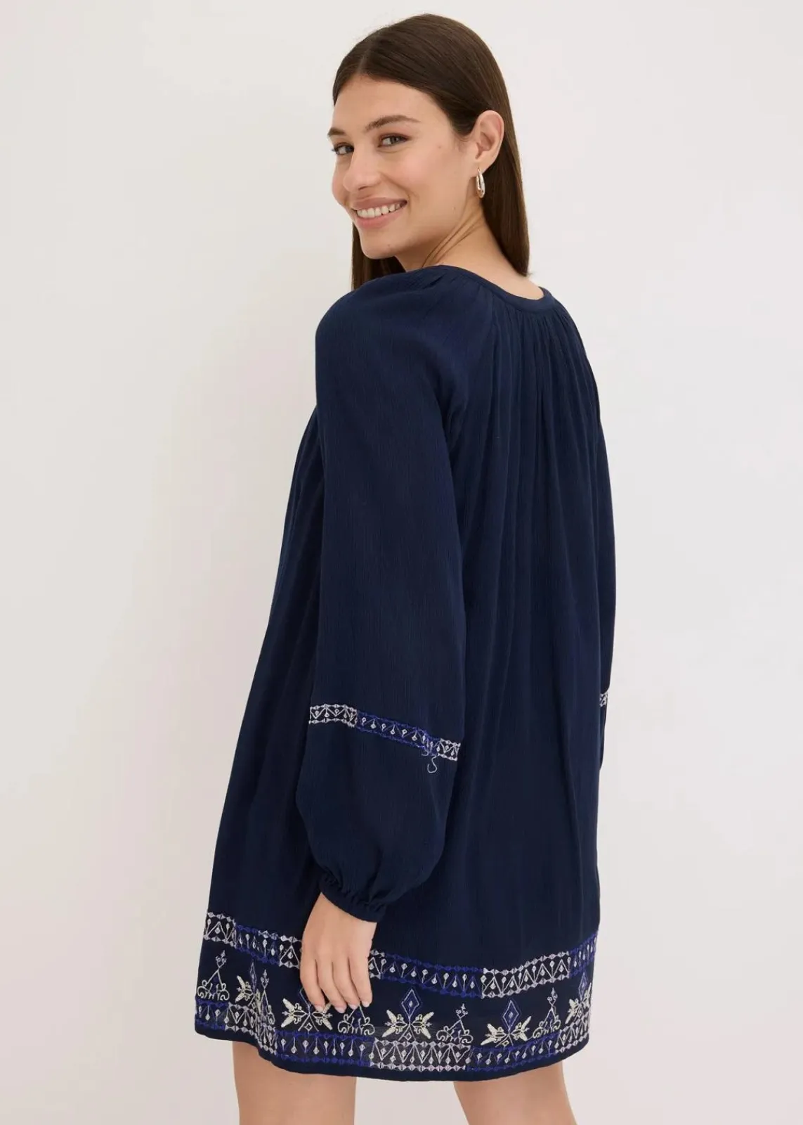 bonprix Kleider|Bekleidung·Pullover & Strickjacken^Minikleid dunkelblau