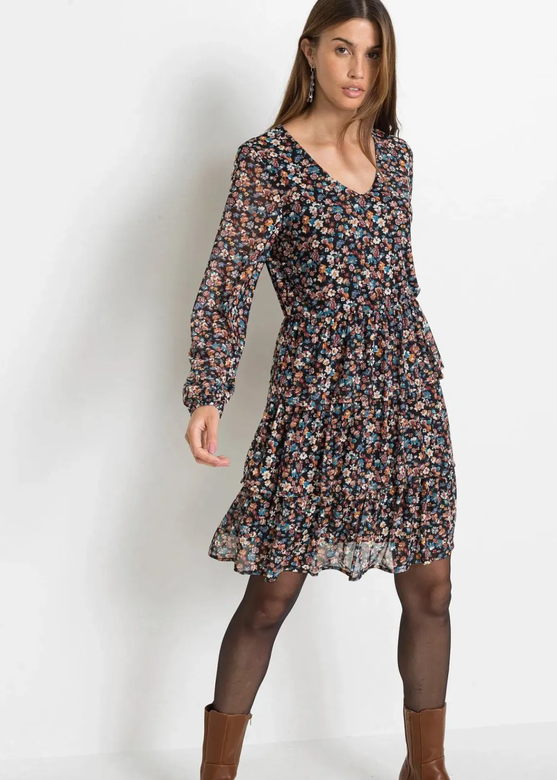 bonprix Bekleidung·Pullover & Strickjacken|Kleider^Minikleid aus Mesh schwarz geblümt