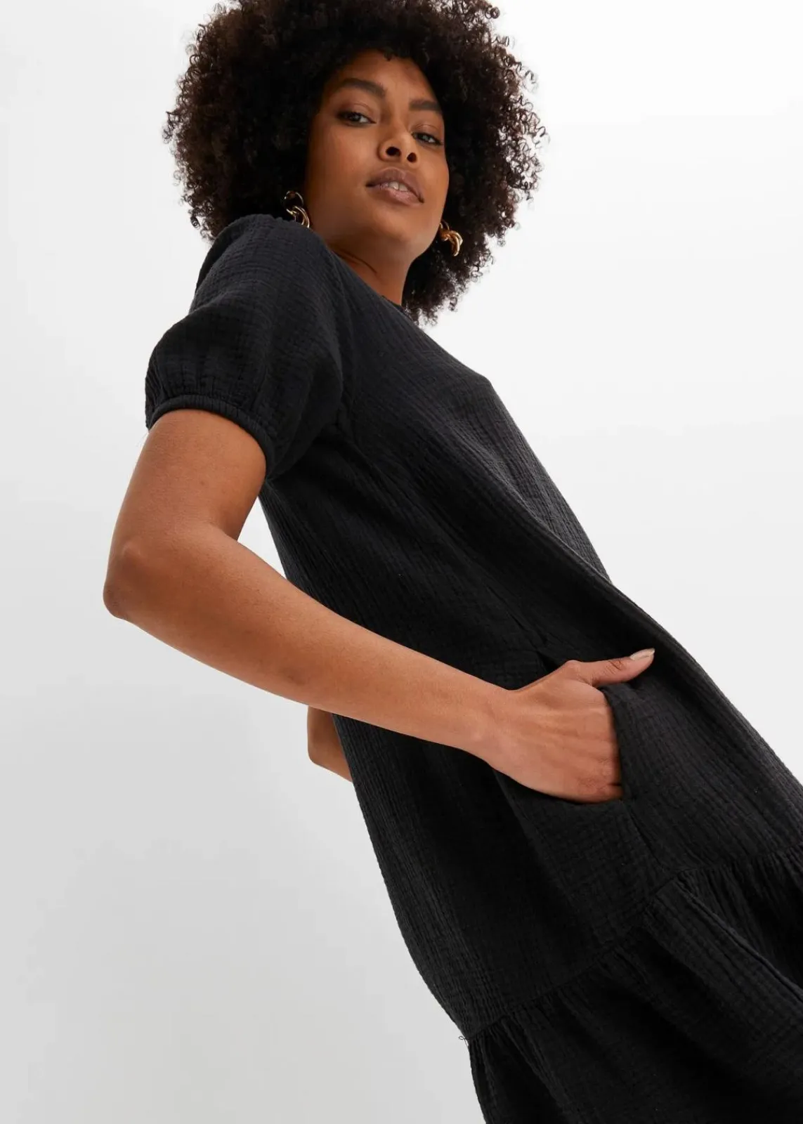 bonprix Bekleidung·Pullover & Strickjacken|Kleider^Minikleid aus Musselin schwarz