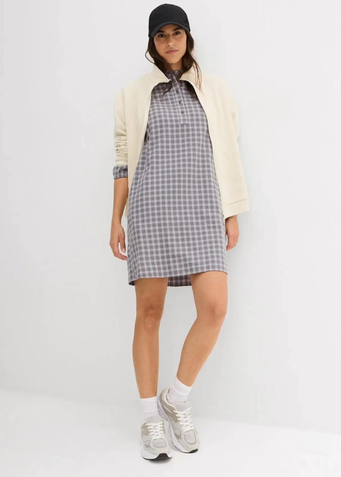 bonprix Kleider|Bekleidung·Pullover & Strickjacken^Minikleid aus reiner Baumwolle rauchgrau/schattengrau kariert