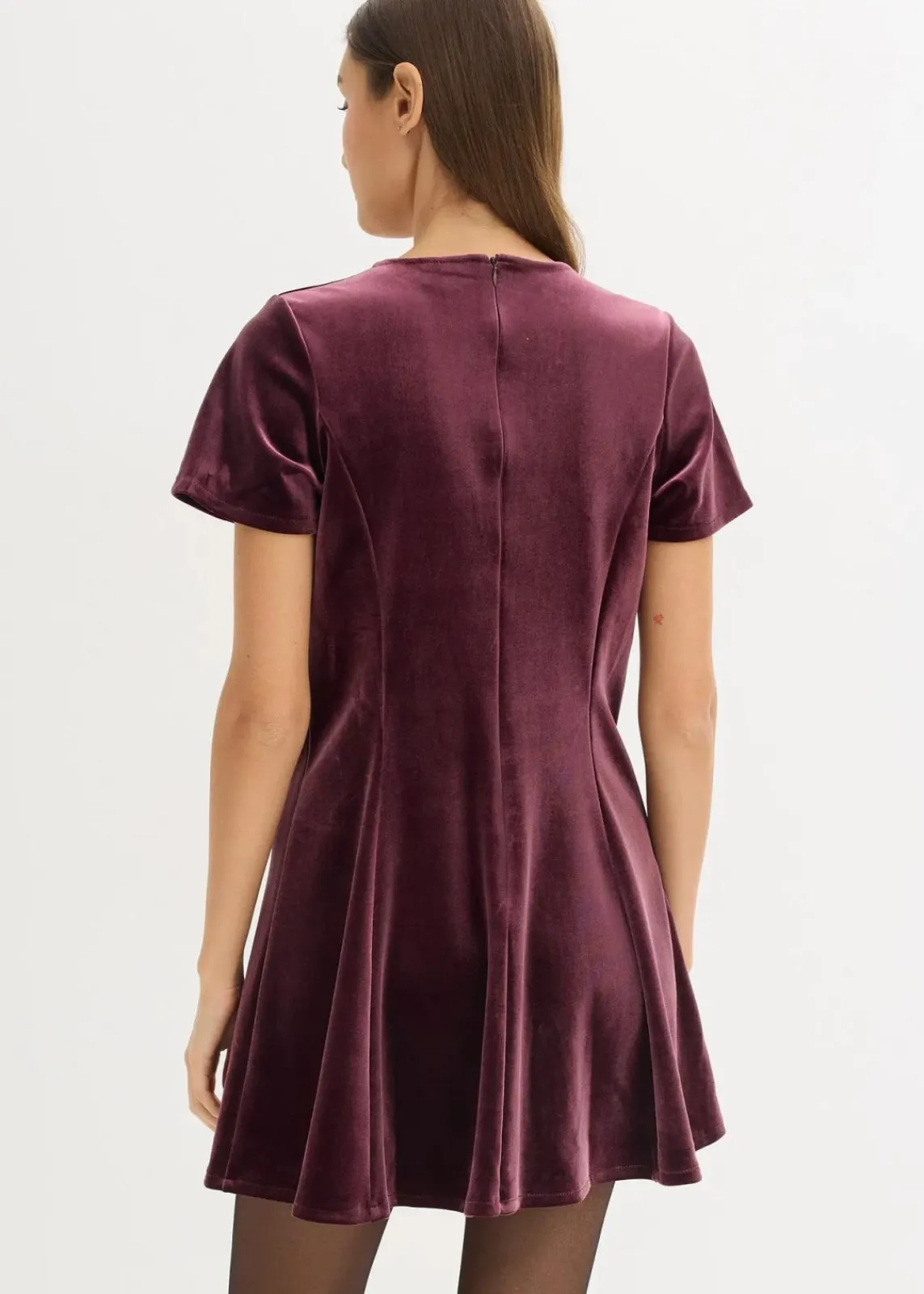 bonprix Kleider|Bekleidung·Pullover & Strickjacken^Minikleid aus softem Samt weinrot