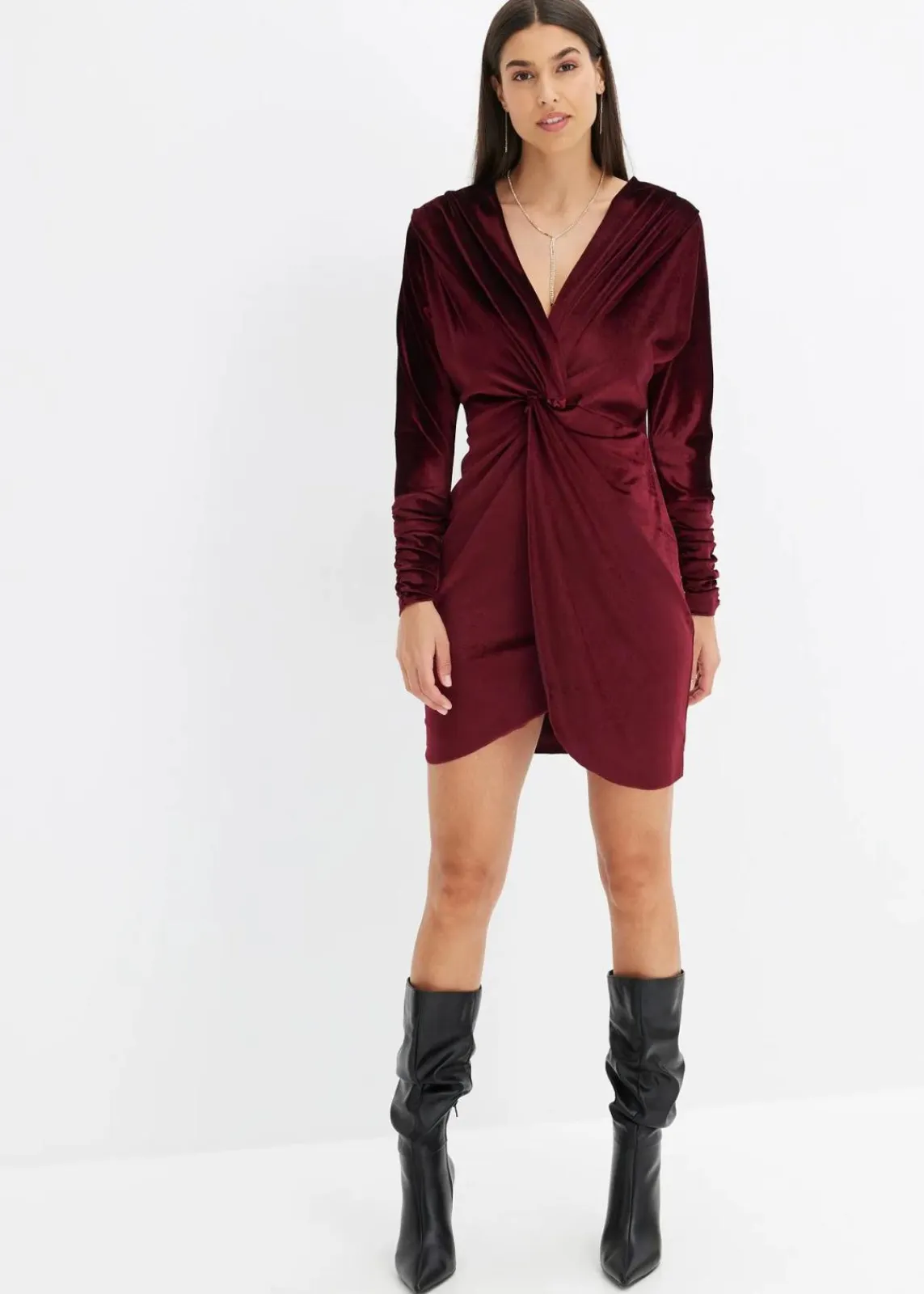 bonprix Bekleidung·Pullover & Strickjacken|Kleider^Minikleid aus softem Samt ahornrot