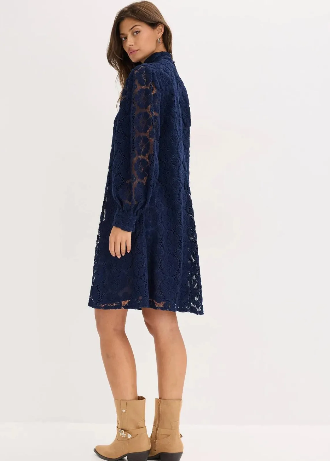bonprix Kleider|Bekleidung·Pullover & Strickjacken^Minikleid aus Spitze dunkelblau