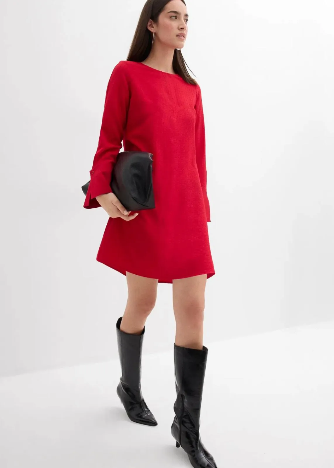 bonprix Kleider^Minikleid aus strukturiertem Material rot