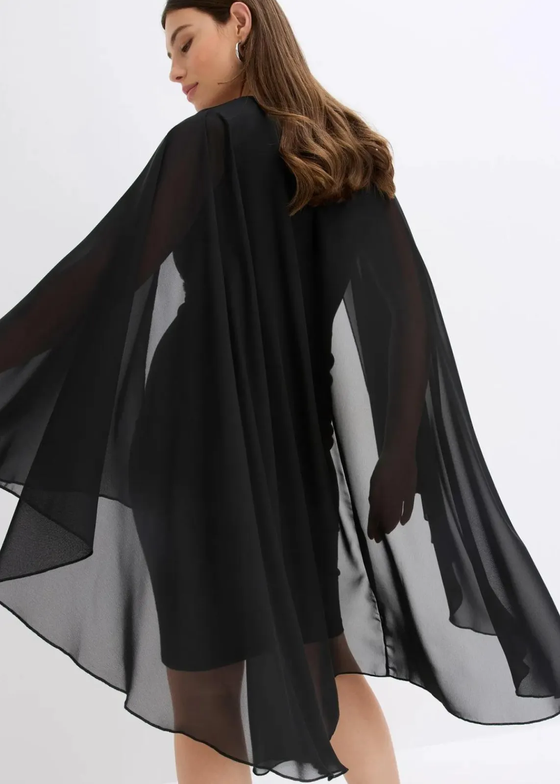 bonprix Bekleidung·Pullover & Strickjacken|Festliche Mode^Minikleid mit Cape aus feinem Chiffon schwarz