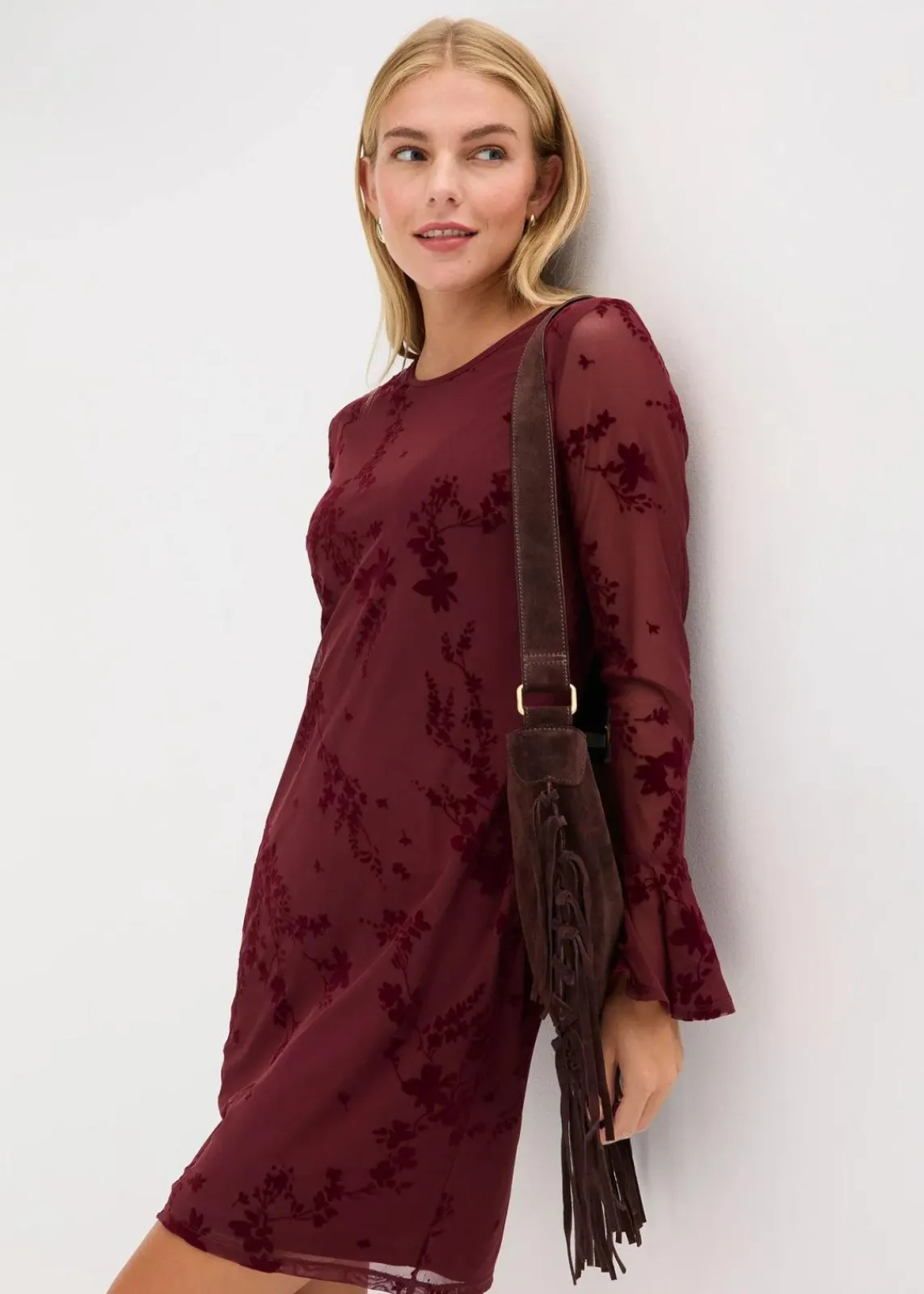 bonprix Kleider|Bekleidung·Pullover & Strickjacken^Minikleid mit Mesh bordeaux