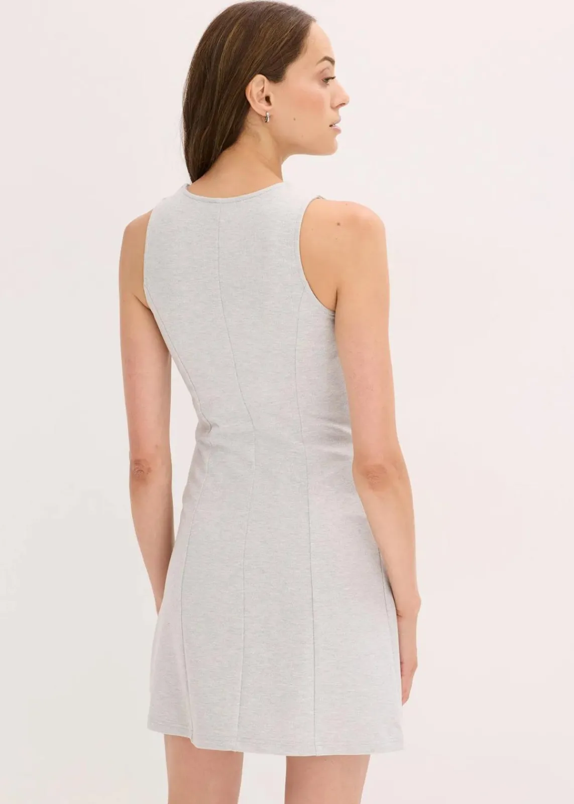 bonprix Kleider^Minikleid mit Schmuck-Knopf hellgrau meliert meliert