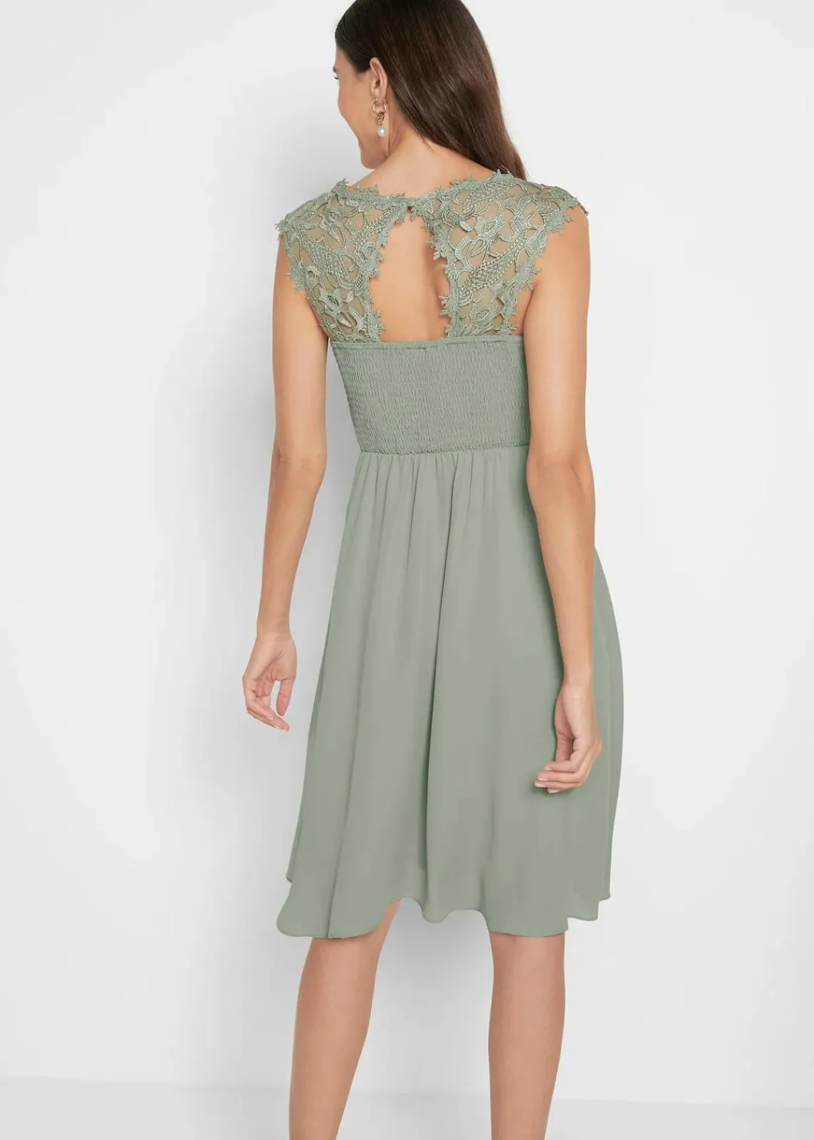 bonprix Kleider|Festliche Mode^Minikleid mit Spitze seegras