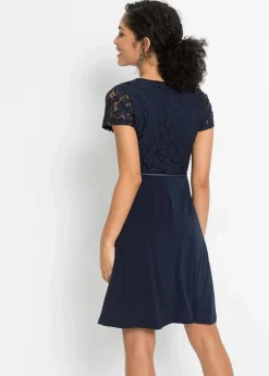 bonprix Festliche Mode|Kleider^Minikleid mit Spitze und Gürtel dunkelblau