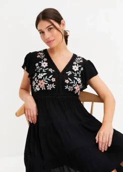bonprix Bekleidung·Pullover & Strickjacken|Kleider^Minikleid mit Stickerei schwarz
