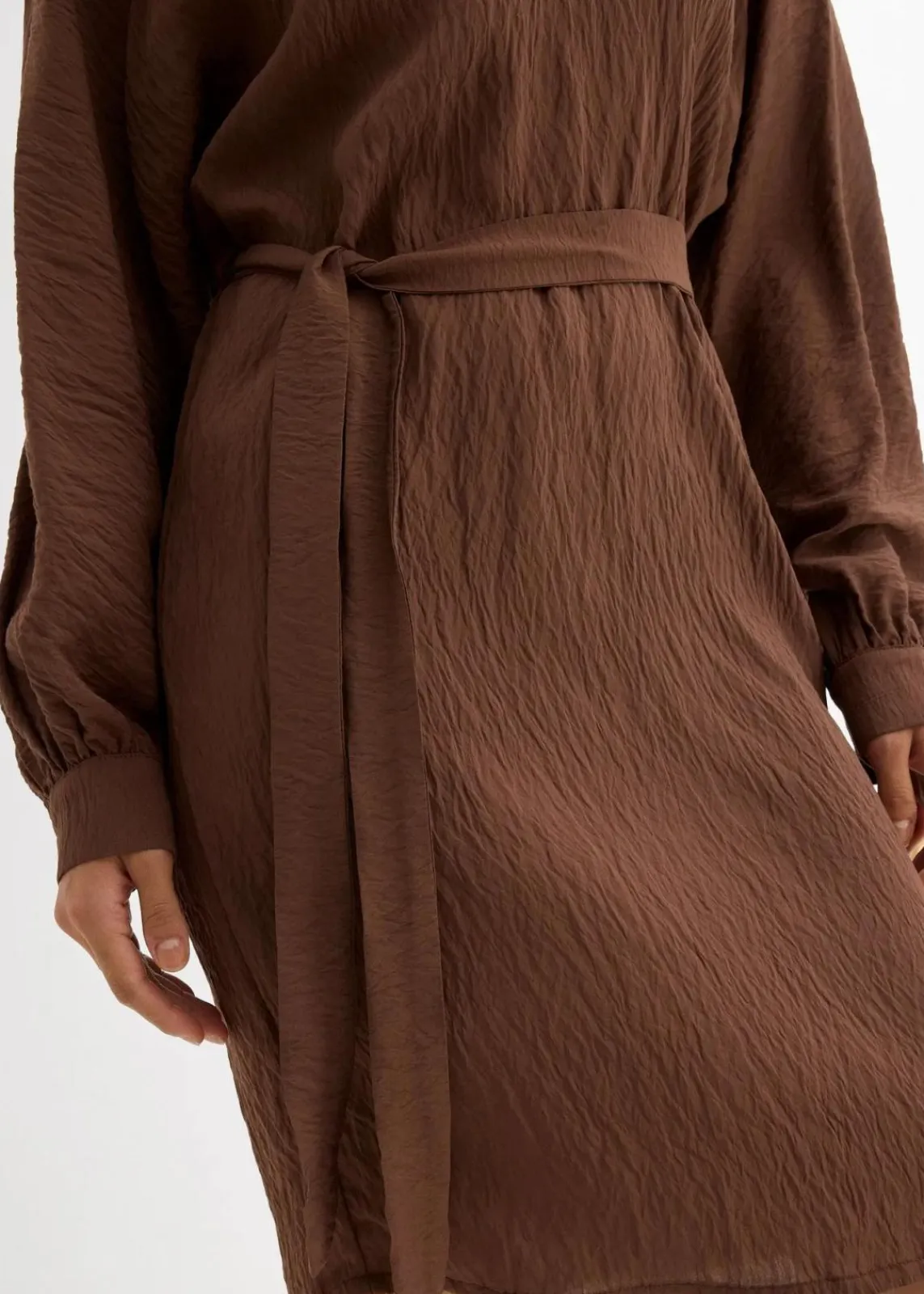 bonprix Kleider|Bekleidung·Pullover & Strickjacken^Minikleid mit Struktur aus Viskose-Mix braun