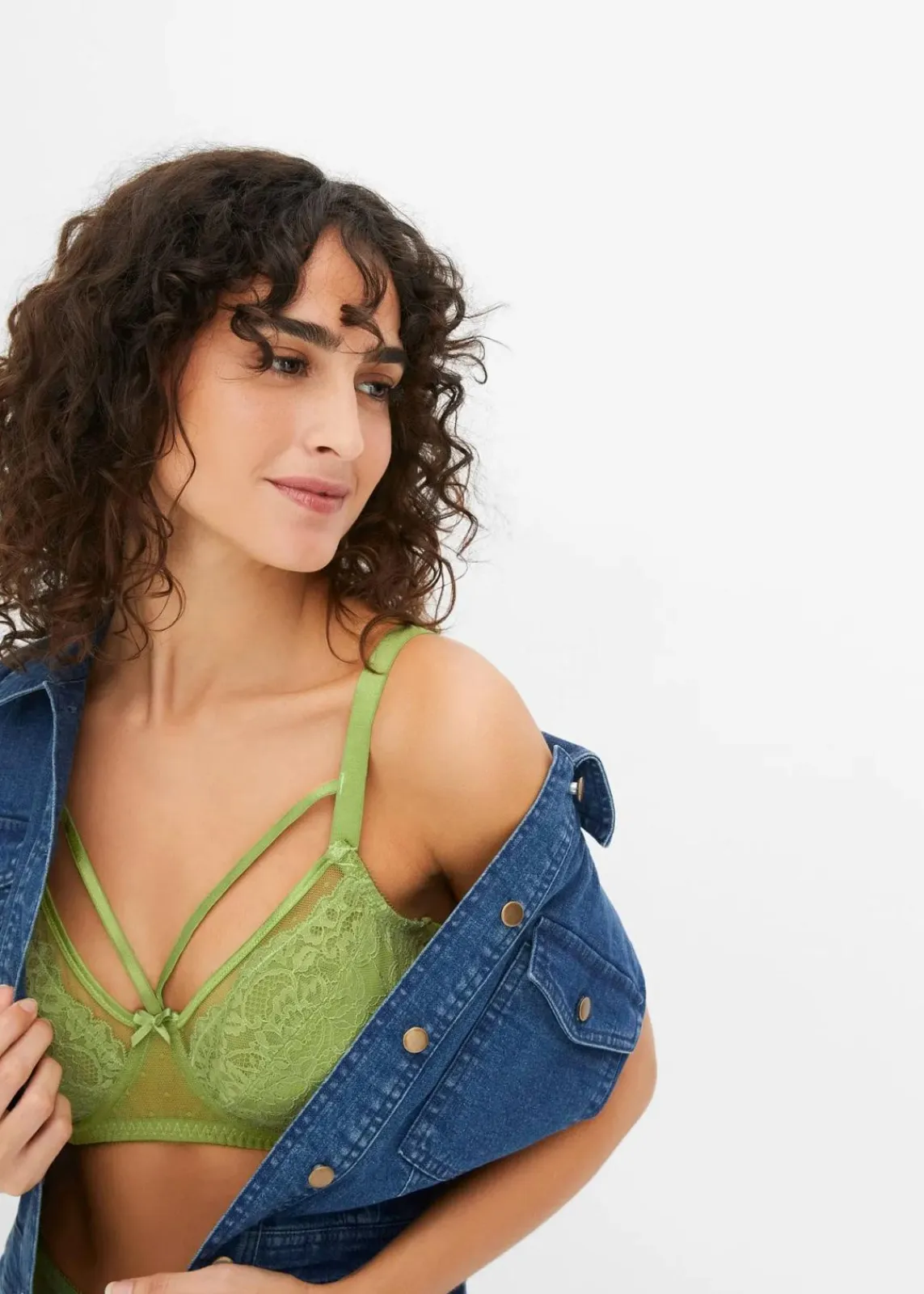 bonprix Wäsche·Dessous|Wäsche·Große Cups D-H^Minimizer-BH mit filigraner Spitze edelsteingrün