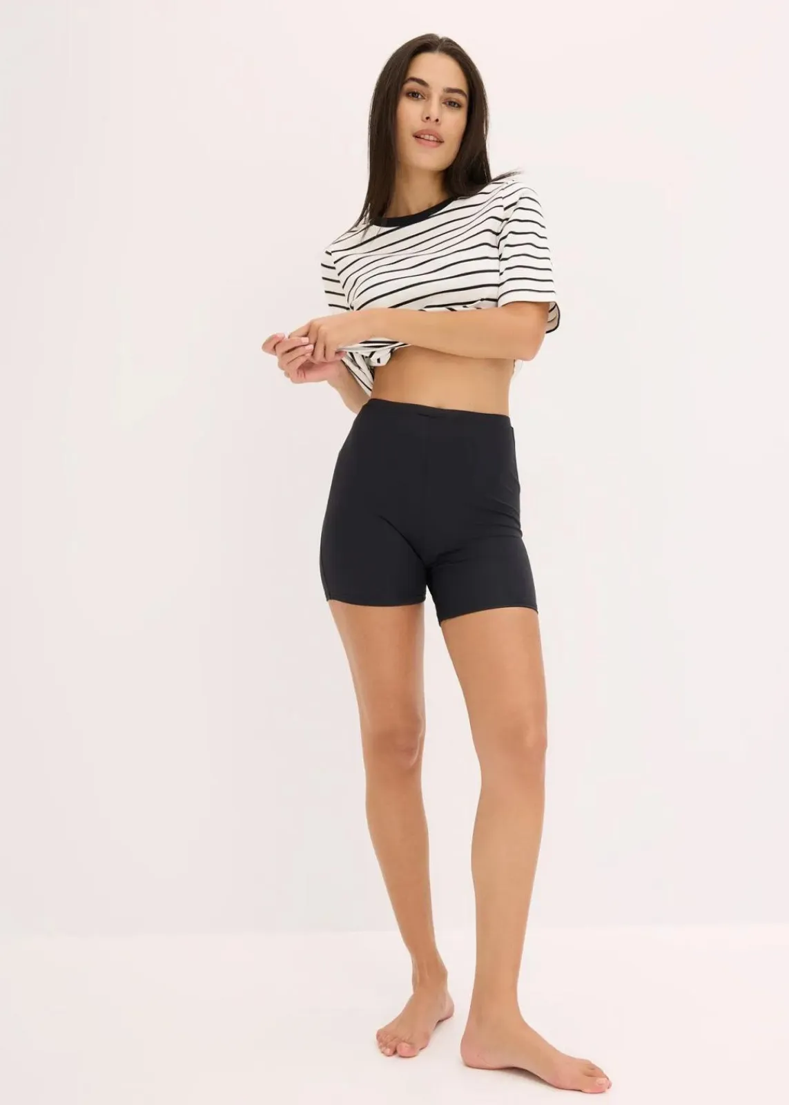 bonprix Wäsche·Höschen|Nachhaltigere Materialien^Mittellange Taillenboxer (4er Pack) weiß+schwarz