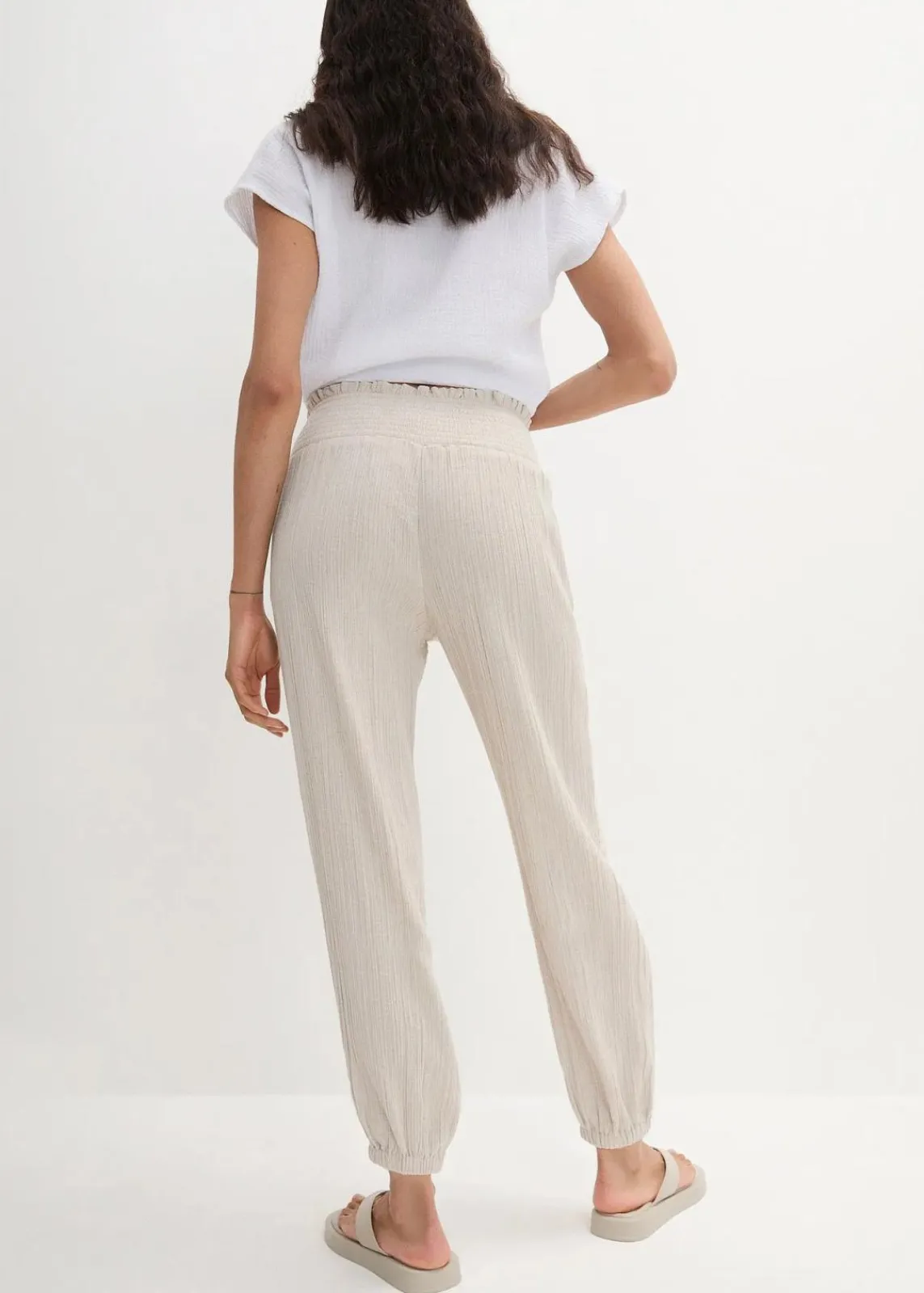 bonprix Bekleidung·Kleider|Hosen^Musselin Hose mit Smockbund steingrau