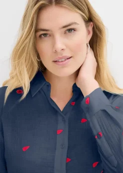 bonprix Blusen & Tuniken|Bekleidung·Jacken & Mäntel^Musselin-Bluse mit Herzen dunkelblau/dunkelrot bedruckt