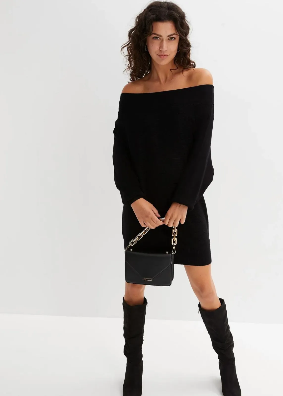 bonprix Bekleidung·Jeans|Nachhaltigere Materialien^Off-Shoulder-Pullover aus Viskose-Mix schwarz