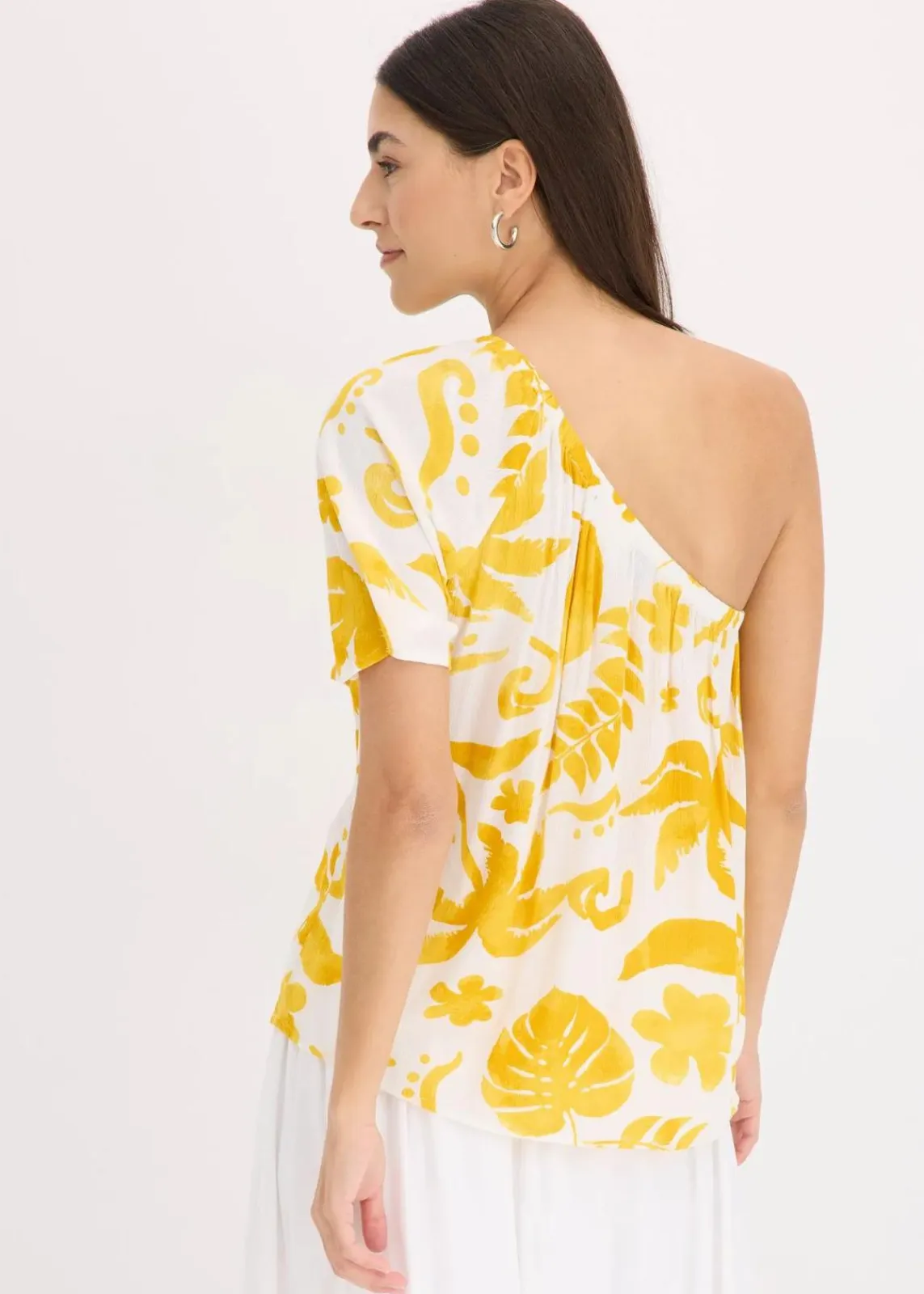 bonprix Bekleidung·Jacken & Mäntel|Blusen & Tuniken^One-Shoulder-Bluse aus strukturierter Viskose weiß/lemoncurry floral